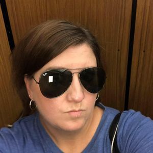 Meet your Posher, Anne